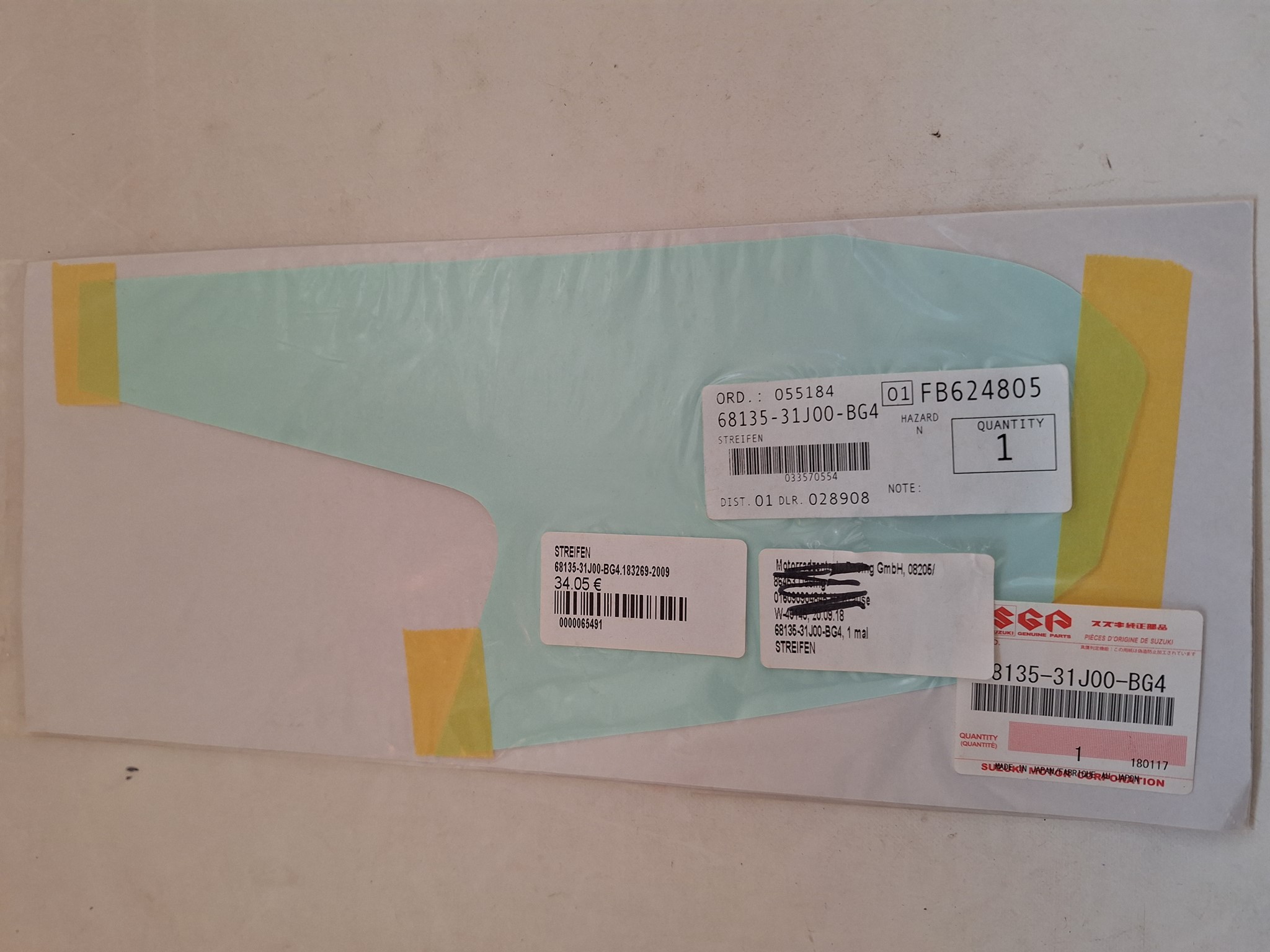 Picture of SUZUKI  STREIFEN  68135-31J00-BG4